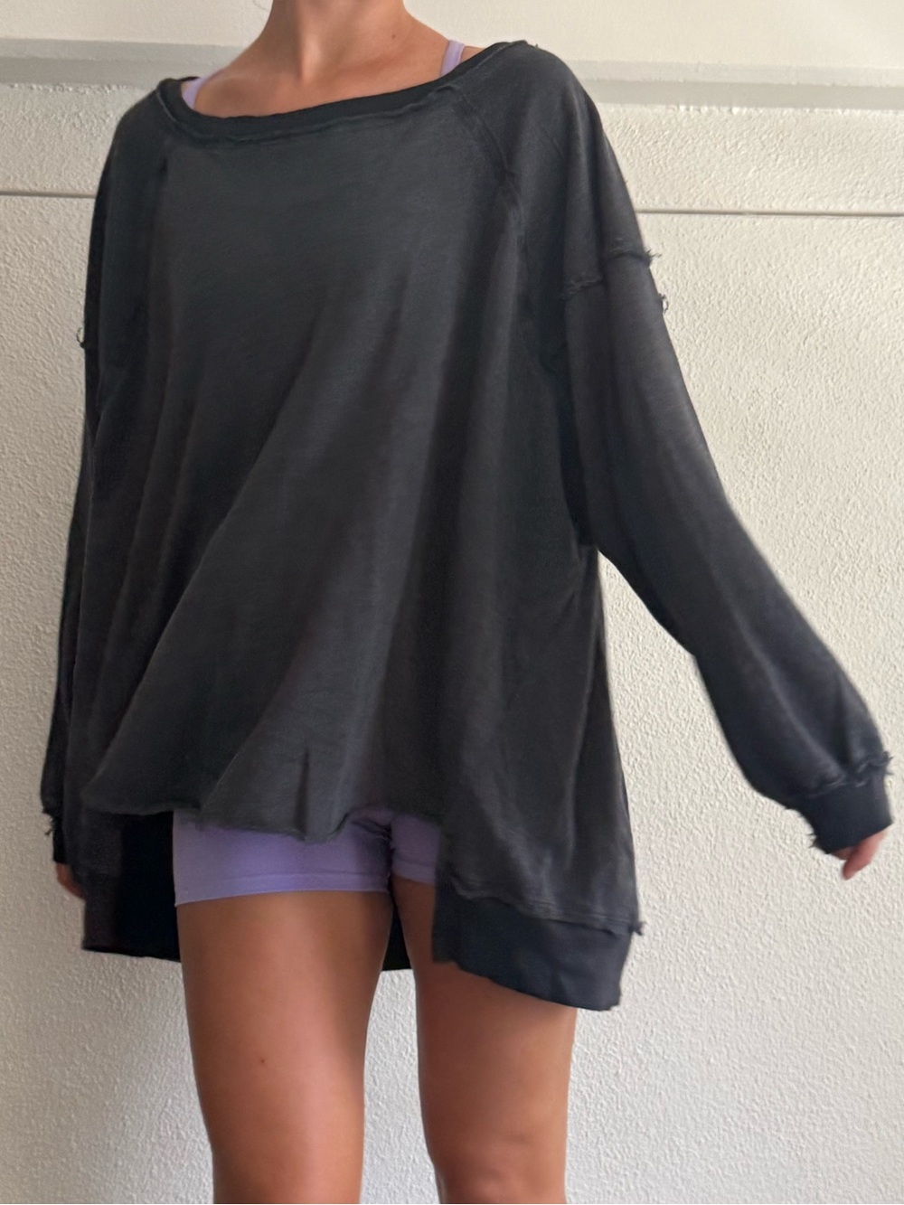 We the Free One to Beat Pullover Free People Movement - Picture 4 of 11